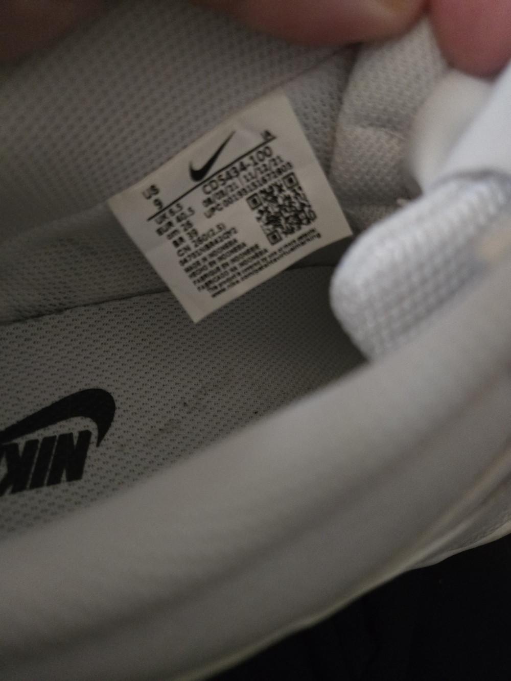 Nike Air Force 1- White Low-Top Sneakers - Picture 4 of 5